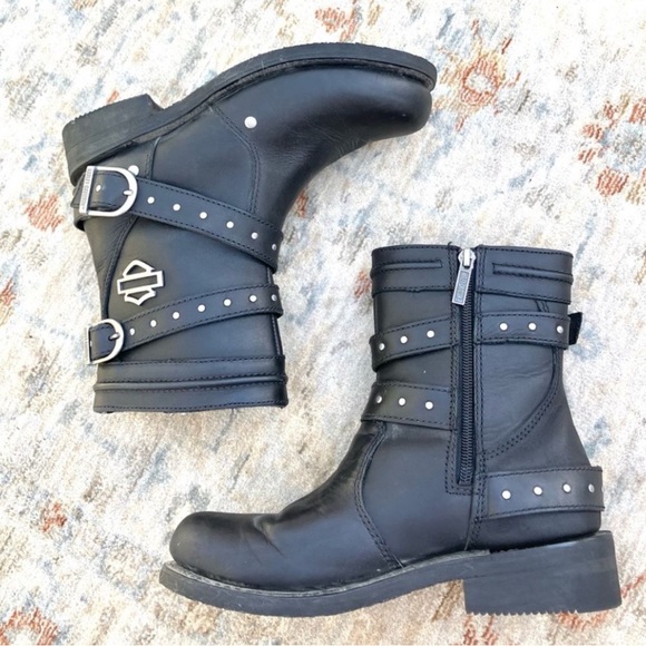 Harley-Davidson Women's EUC Black
Leather Ankle Boots Sz 7.5 - Picture 5 of 9